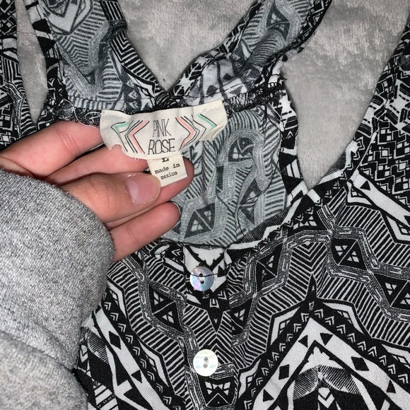 Patterned Tank top - Picture 2 of 2